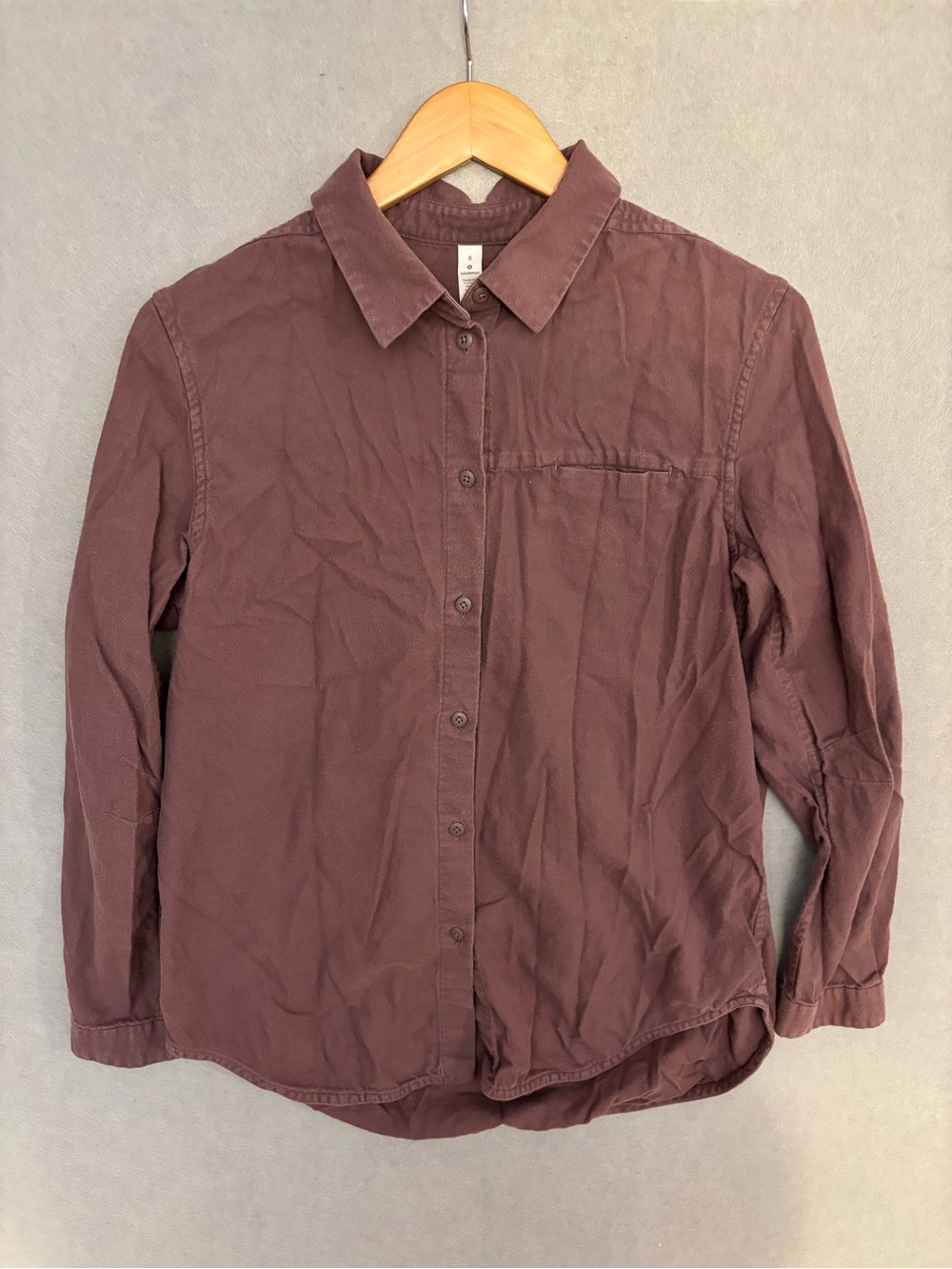 lululemon athletica Button-Up Shirt in Dark Maroon/Brown